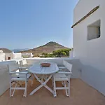 Amelie With Pool And Amazing Sea Views, Paros فيلة *