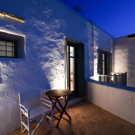 Amelie With Pool And Amazing Sea Views, Paros Marpissa