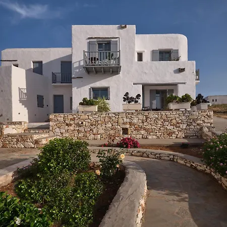 Villa Amelie With Pool And Amazing Sea Views, Paros *