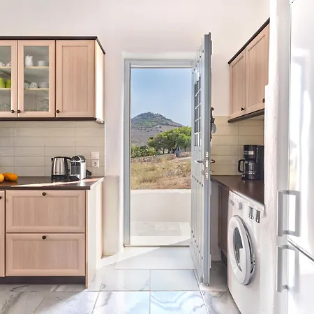 Amelie With Pool And Amazing Sea Views, Paros *