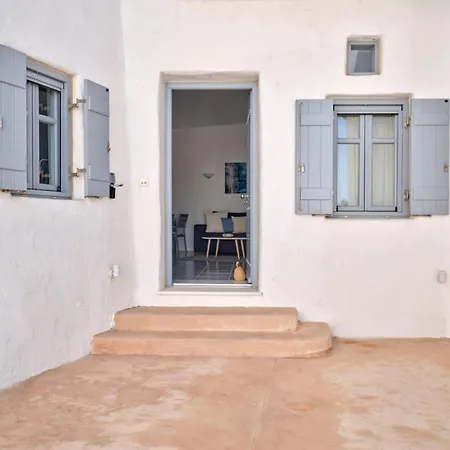 Amelie With Pool And Amazing Sea Views, Paros Villa *