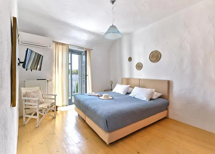 فيلة Amelie With Pool And Amazing Sea Views, Paros