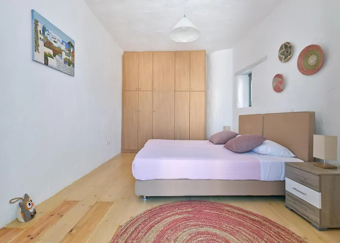 Amelie With Pool And Amazing Sea Views, Paros Márpissa