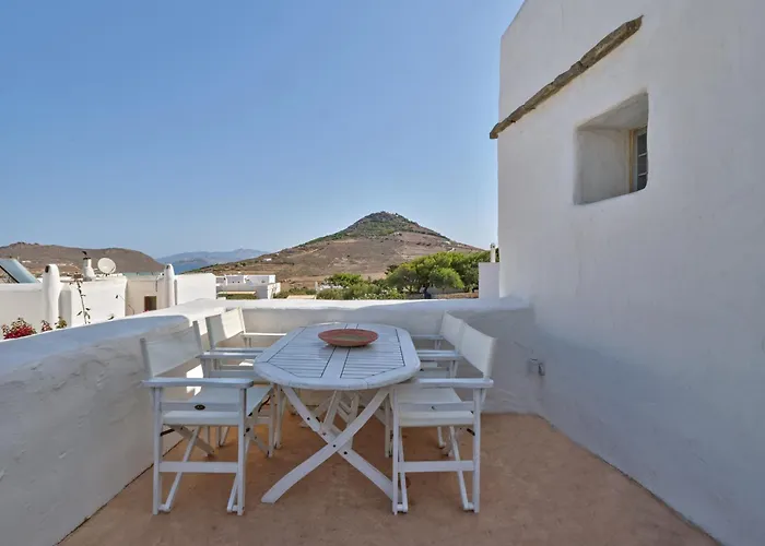 Amelie With Pool And Amazing Sea Views, Paros فيلة *